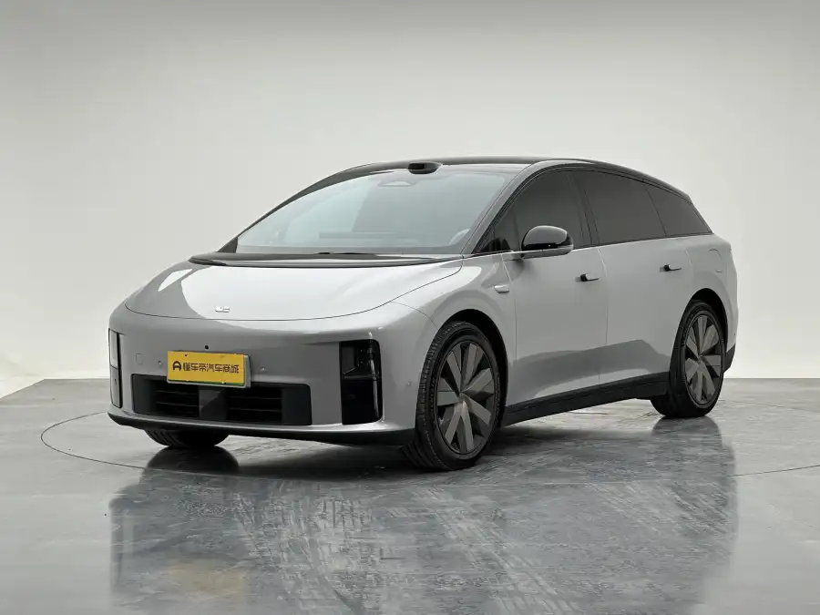 Li Auto i6 4WD Standard