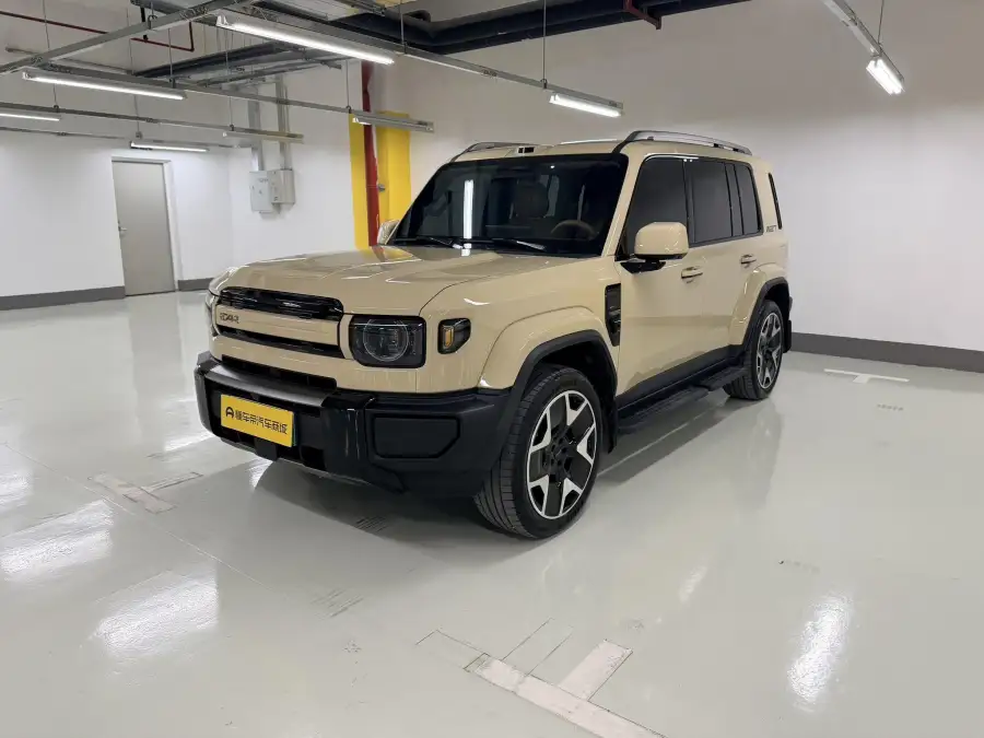 iCar V27 200km 4WD 700