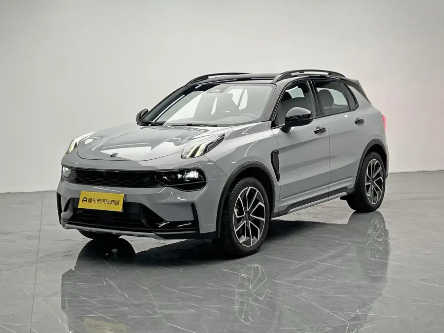Lynk & Co 01 EM-F PM