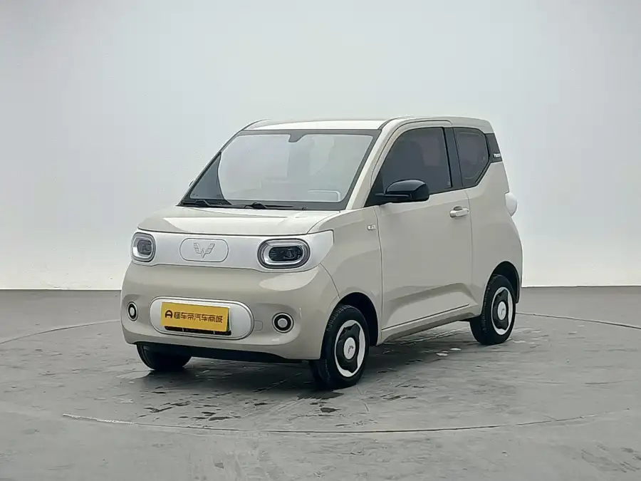 Wuling Hongguang MINIEV 215km