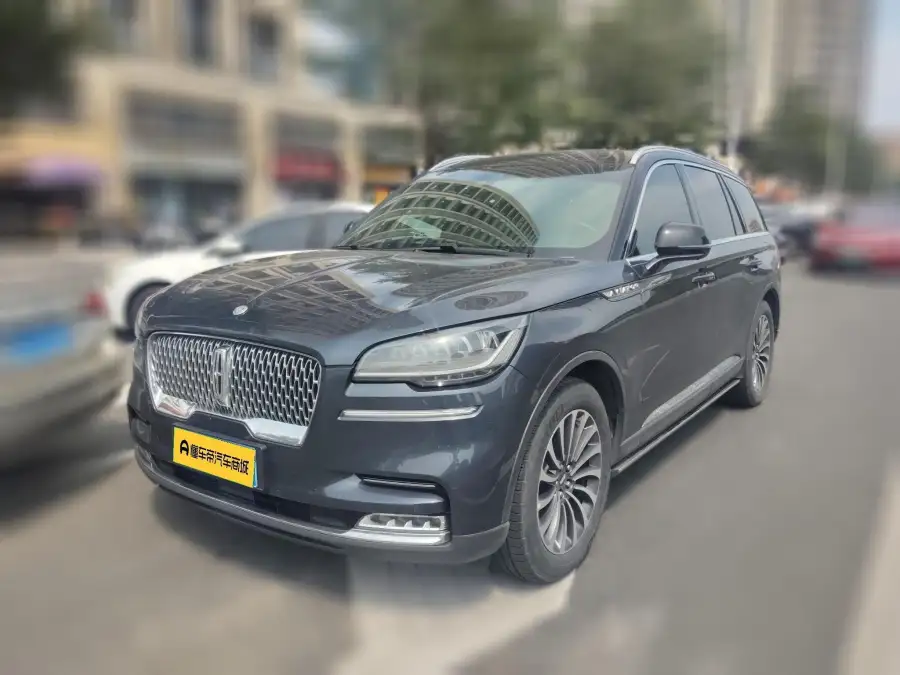 Lincoln Aviator 3.0T V6 4WD