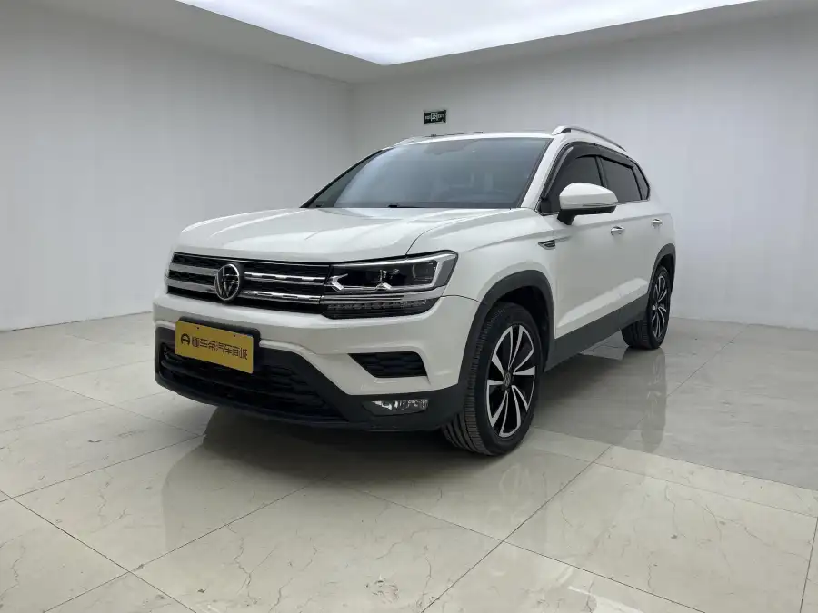 Volkswagen Tharu 280TSI 2WD Luxury PLUS