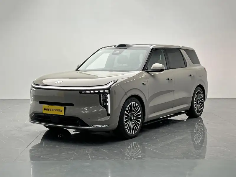 IM Motors LS8 66 Ultra 5 мест