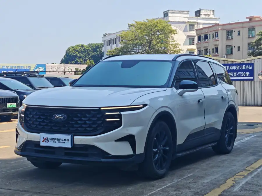Ford Edge L 2.0T EcoBoost E 2WD 7 мест Style