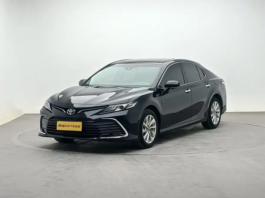 Toyota Camry 2.0G Luxury