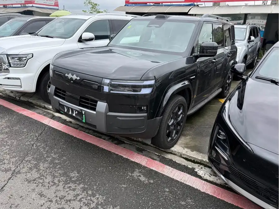Fangchengbao Tai 7 PHEV 190KM 4WD Ultra