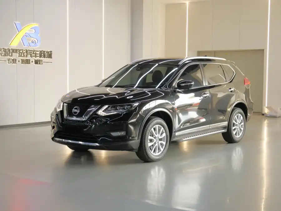 Nissan X-Trail 2.0L 2WD Smart