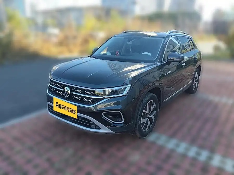 Volkswagen Tayron 330TSI 2WD Plus