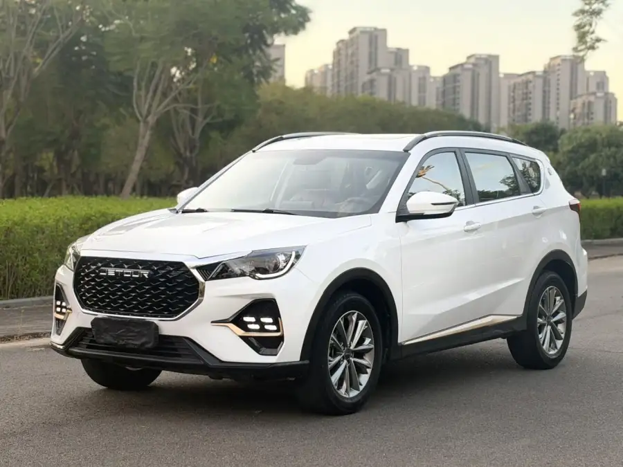 Jetour X70 1.5T DCT 5 мест
