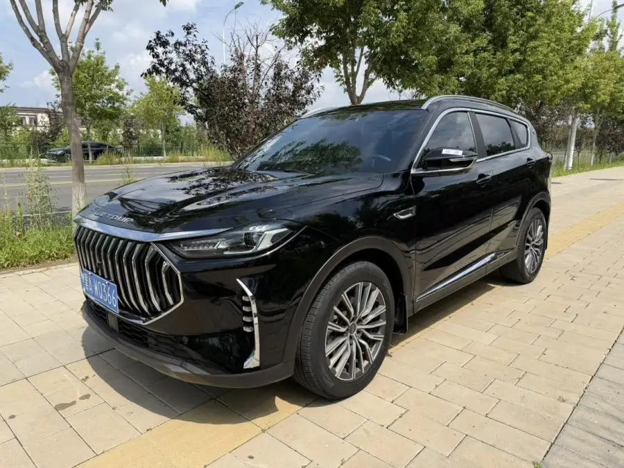 Jetour X70 Plus 1.5T DCT PLUS 7 мест