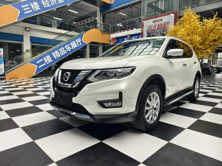 Nissan X-Trail 2.0L 2WD Smart