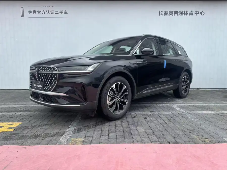 Lincoln Nautilus 2.0T 4WD