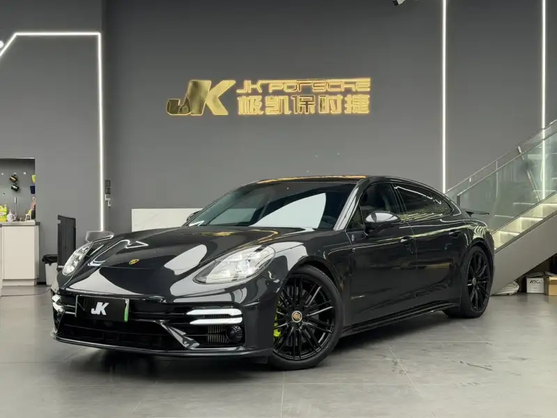 Porsche Panamera E-Hybrid Panamera 4S