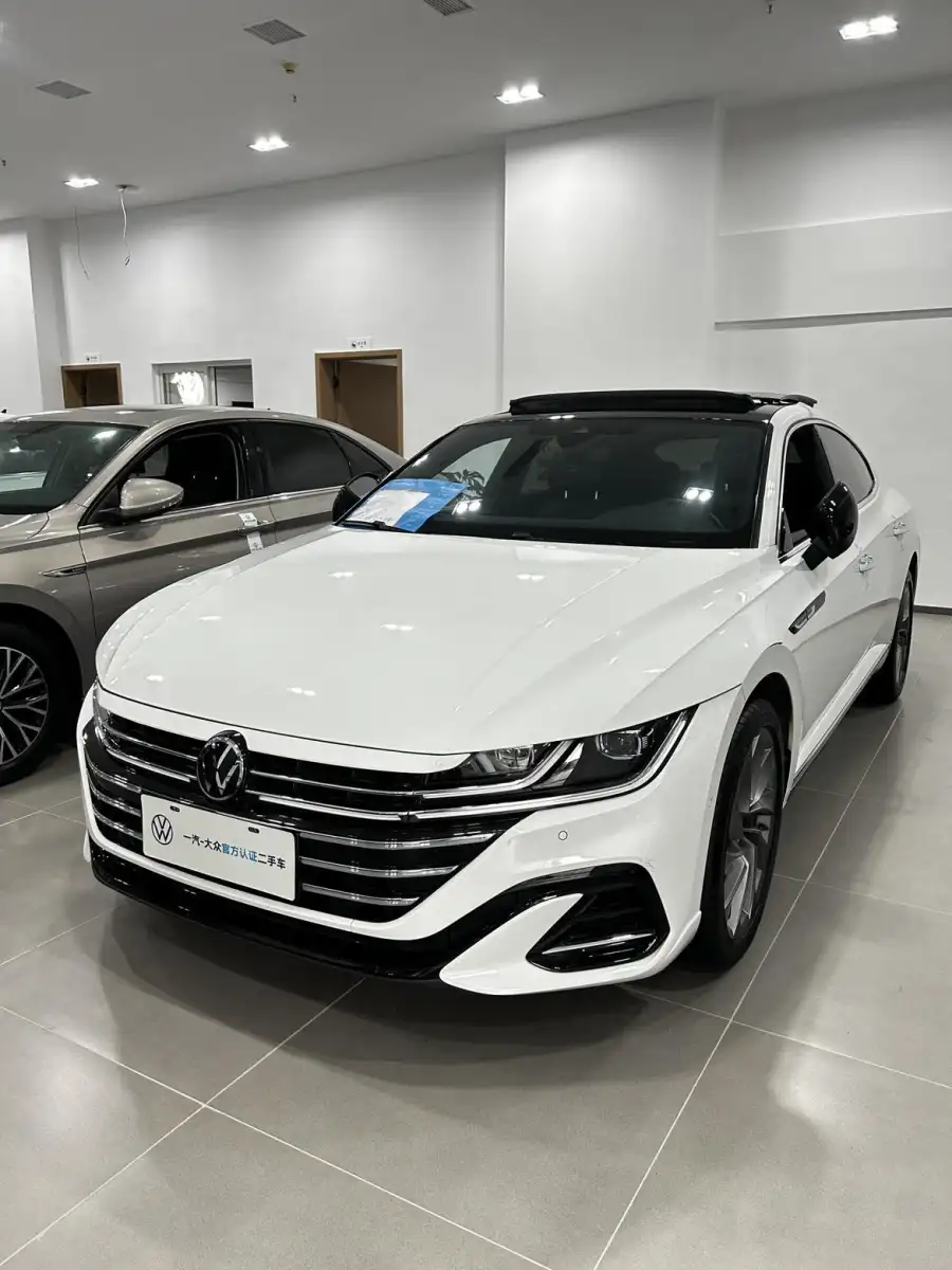 Volkswagen CC 380TSI