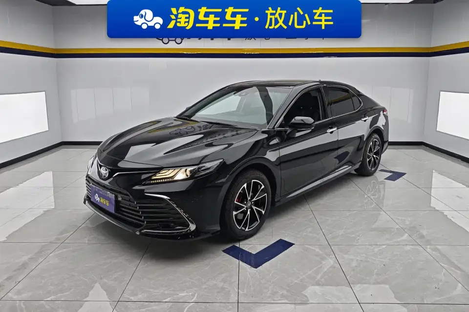 Toyota Camry 2.0G Luxury