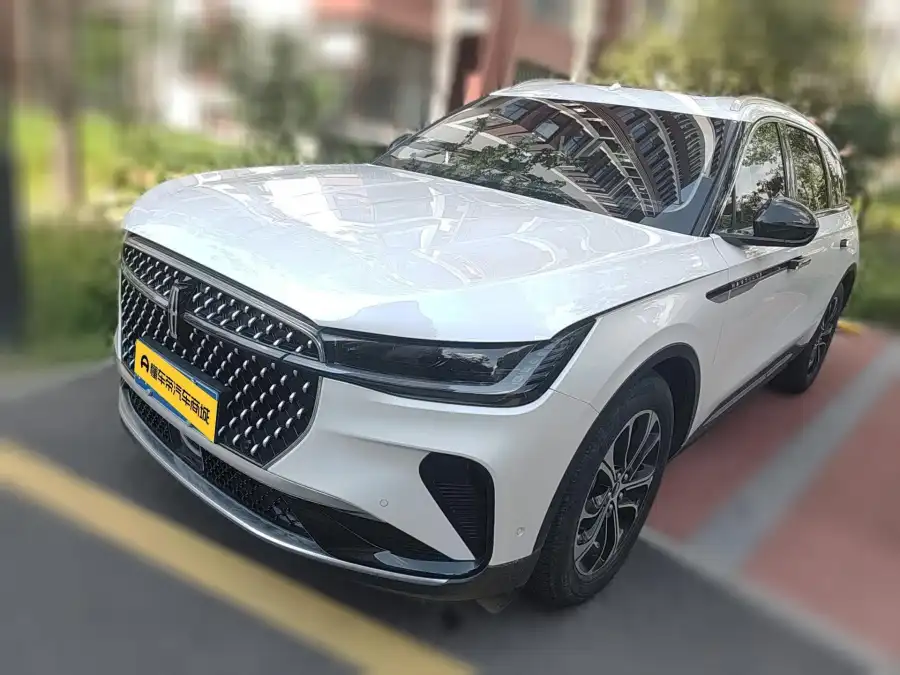 Lincoln Nautilus 2.0T 4WD