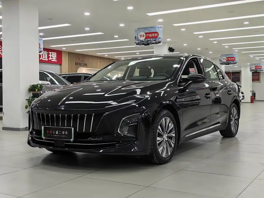 Hongqi E-QM5 431km 5 мест