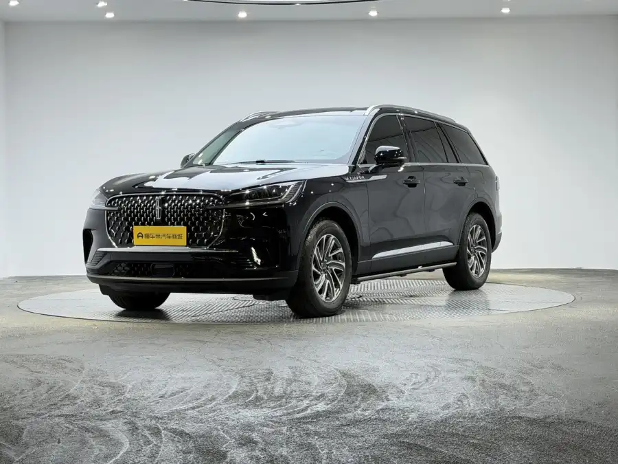 Lincoln Aviator 3.0T V6 4WD 6 мест