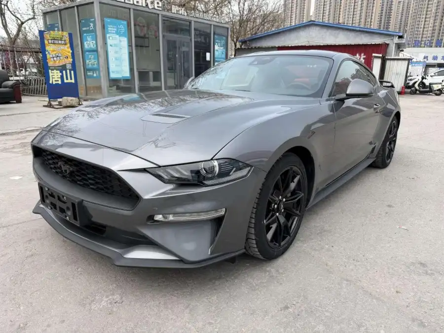 Ford Mustang 2.3T EcoBoost