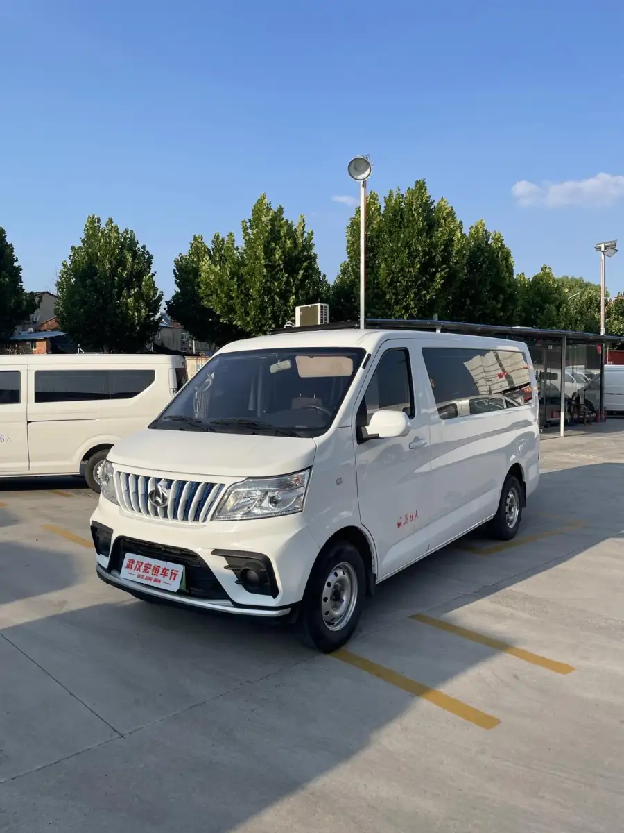 Changan Kaicene Ruixing EM80 6 мест 41.86kWh