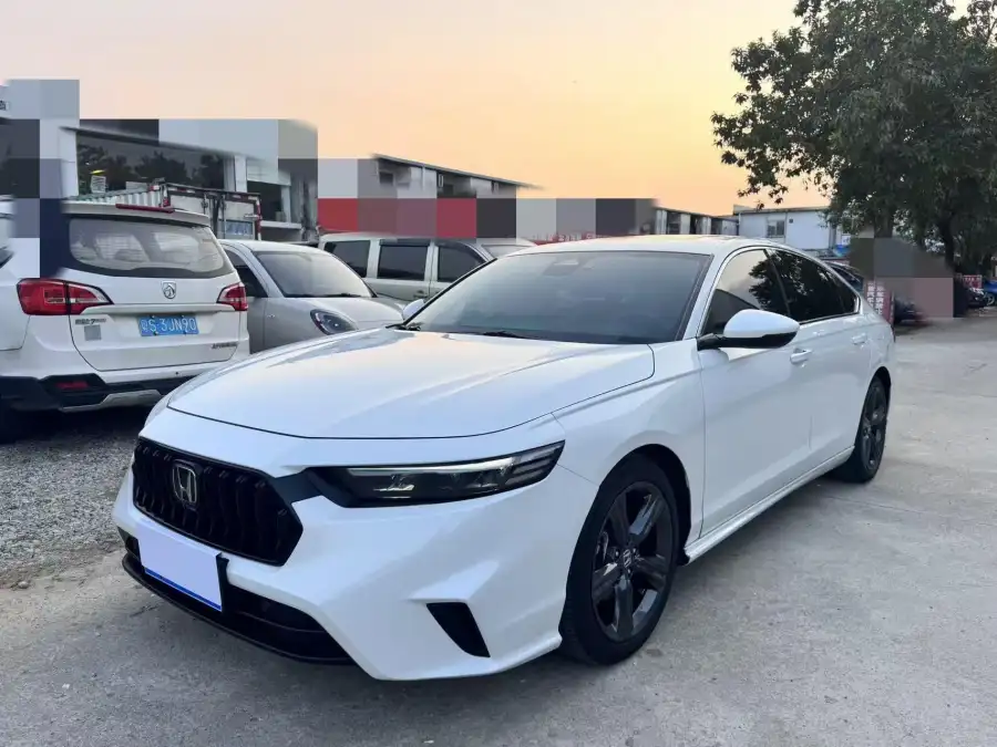 Honda Inspire 260TURBO Elite