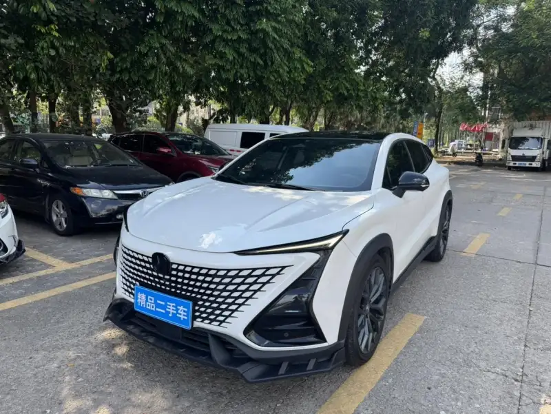 Changan UNI-T 2.0T Premium