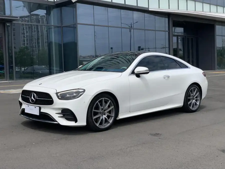 Mercedes-Benz E-Class (Import) E 260