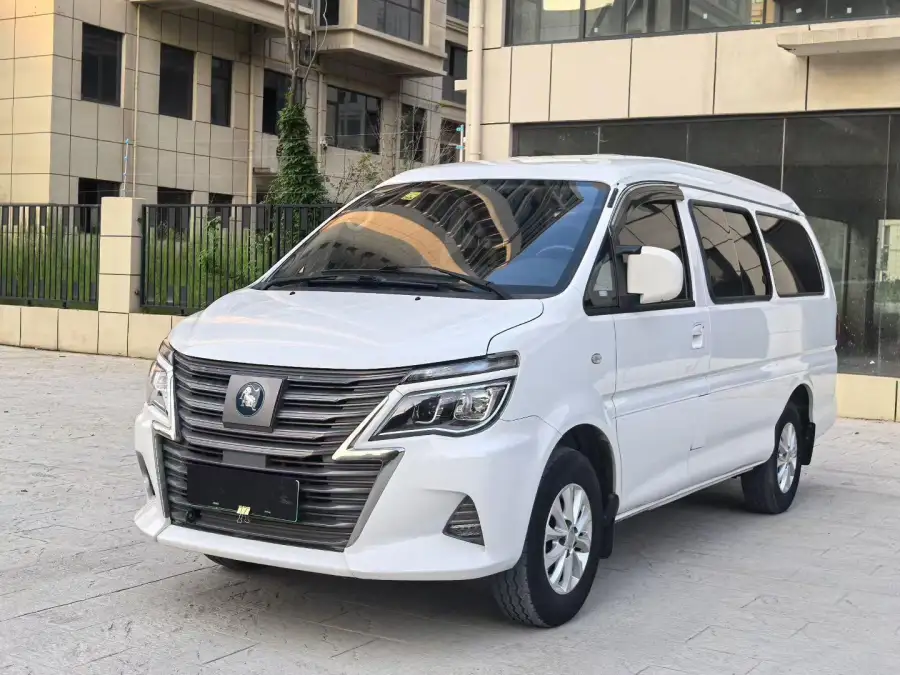 Dongfeng Forthing Lingzhi New Energy Comfort 7 мест