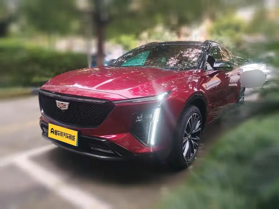Cadillac GT4 25T Premium