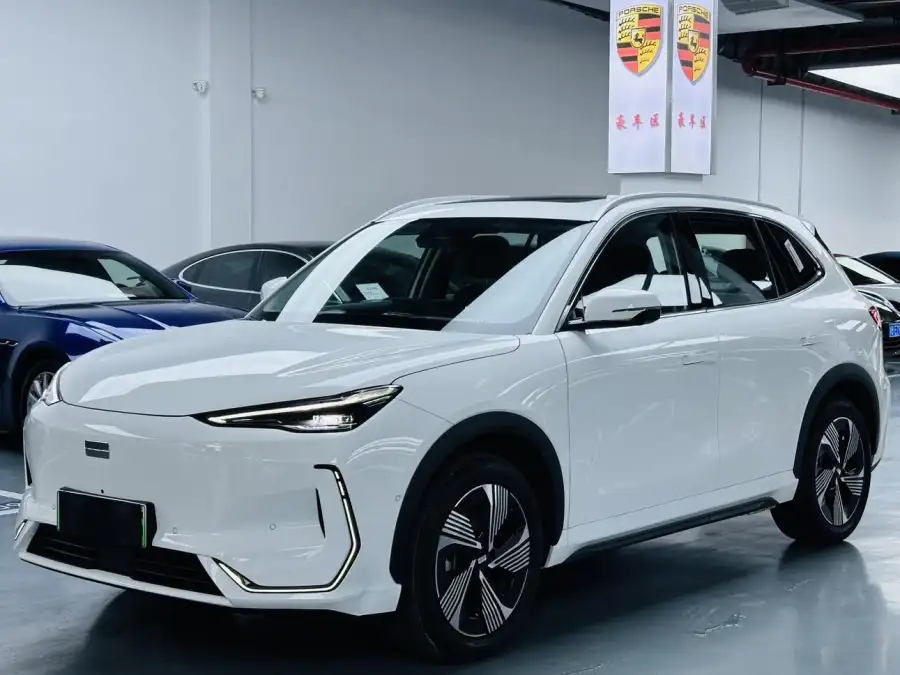 Geely Galaxy EX5 530km