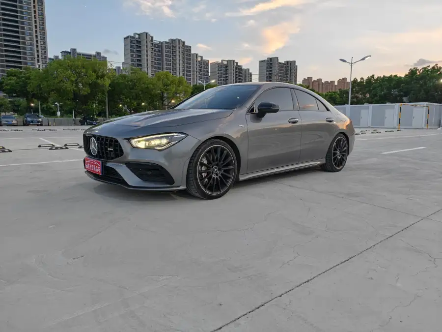 Mercedes-Benz CLA AMG AMG CLA 35 4MATIC