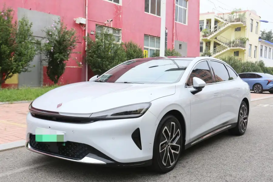 Baojun Xiangjing PHEV 140km Luxury