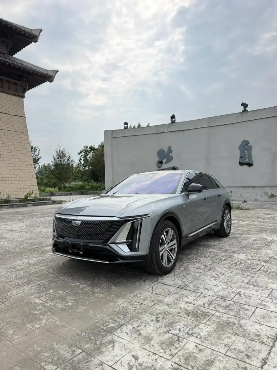 Cadillac IQ Lyriq RWD Luxury