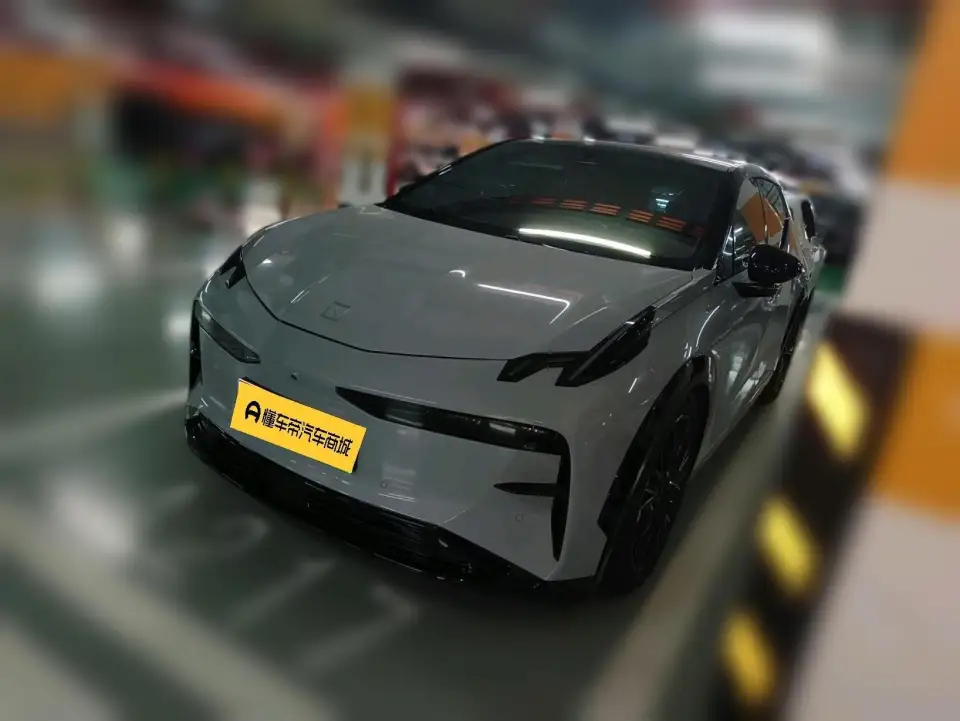 Zeekr X 5 мест 4WD