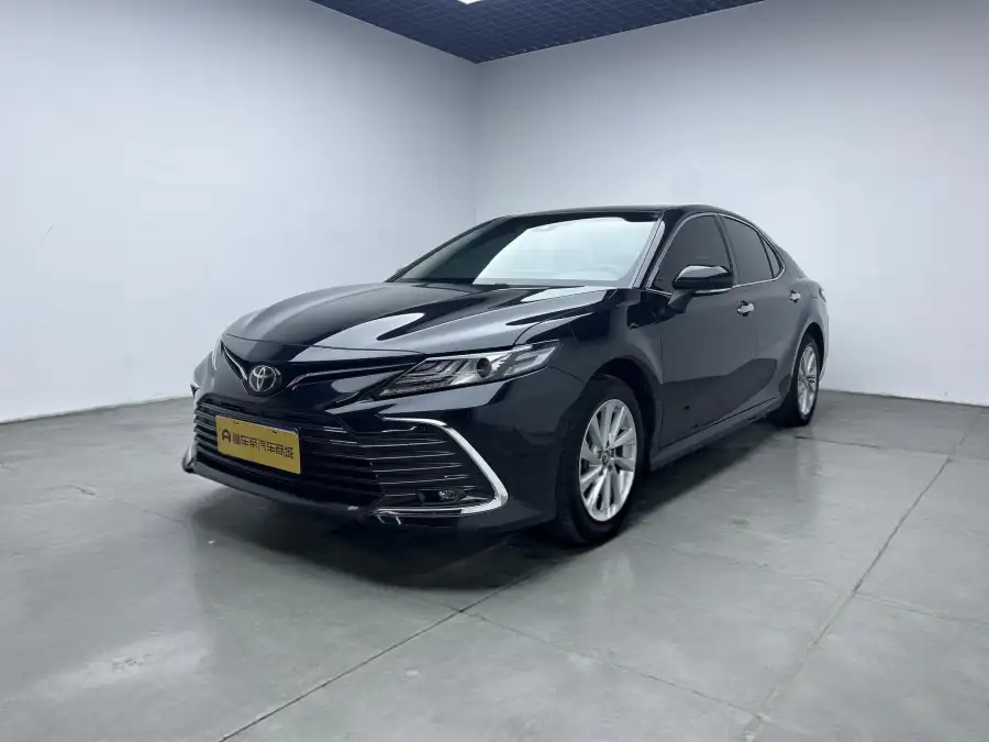 Toyota Camry 2.0G Luxury