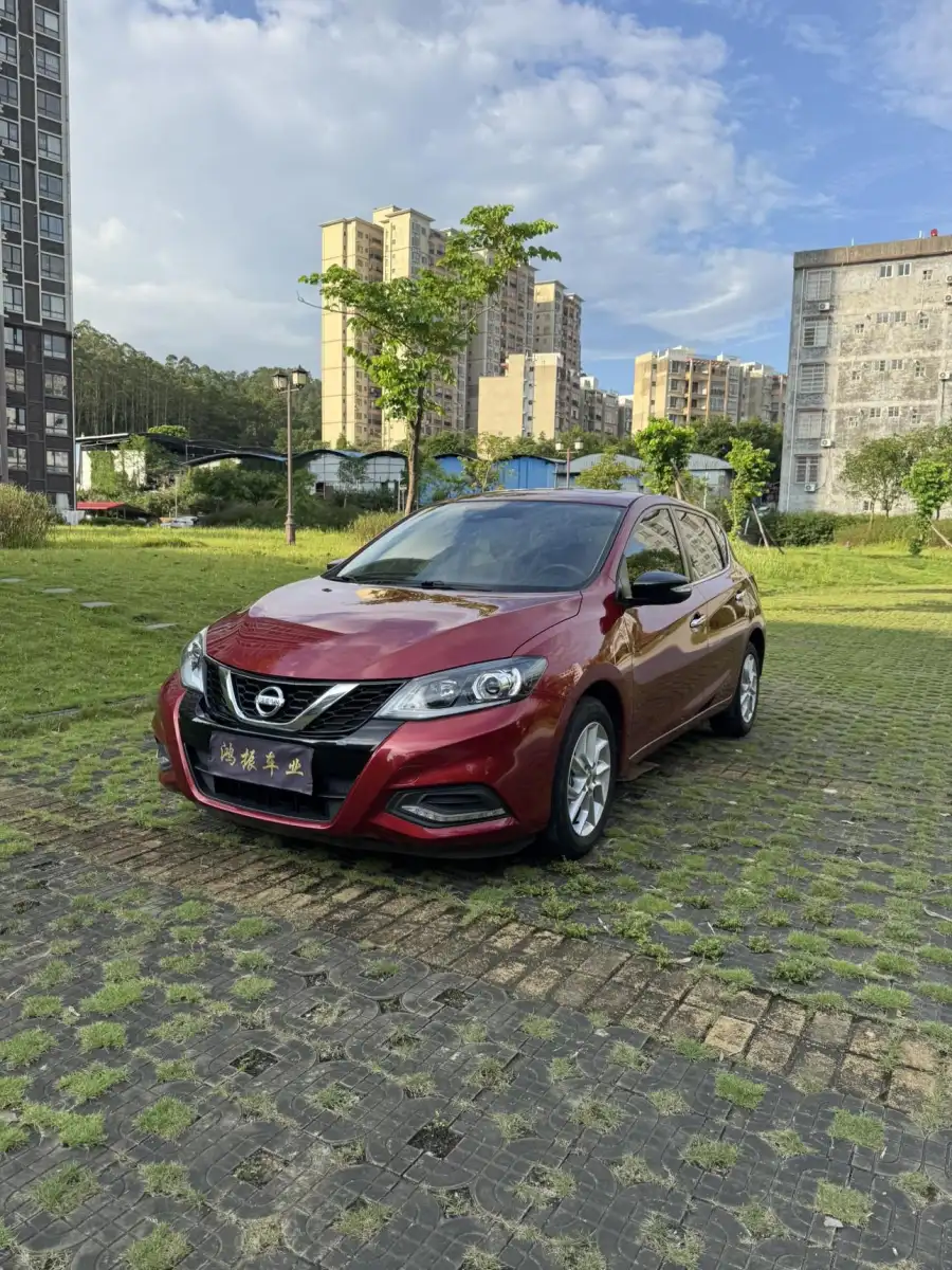 Nissan Tiida 1.6L CVT