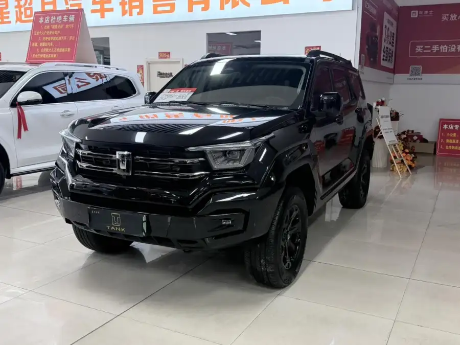 Tank 400 Hi4-T Off-road