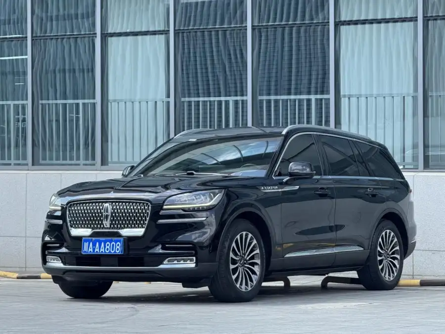 Lincoln Aviator 3.0T V6 4WD