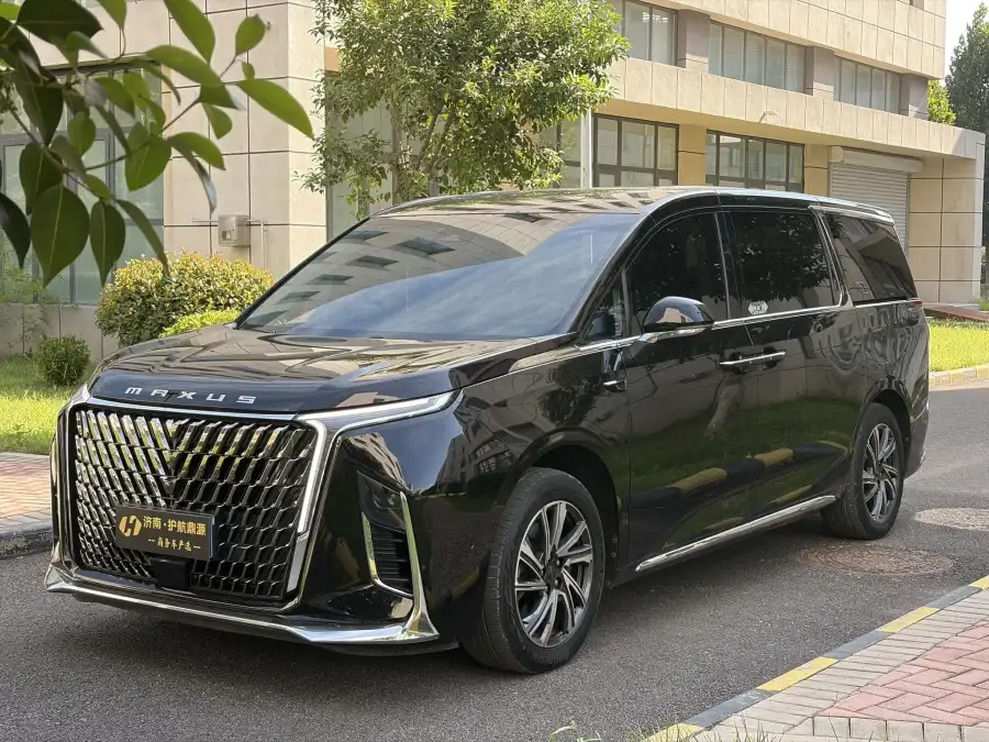 Maxus G90 2.0T 7 мест