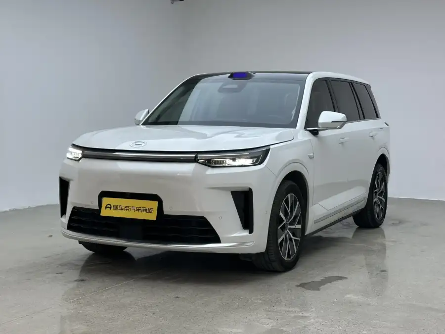 GAC Trumpchi Xiangwang S9 Ultra 6 мест