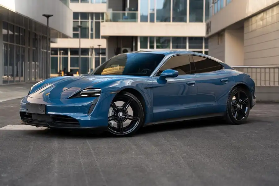 Porsche Taycan Taycan
