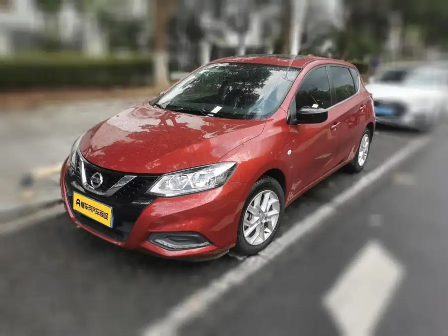 Nissan Tiida 1.6L CVT