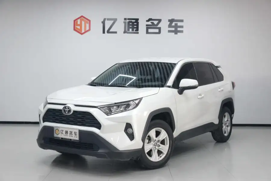 Toyota RAV4 2.0L CVT 2WD