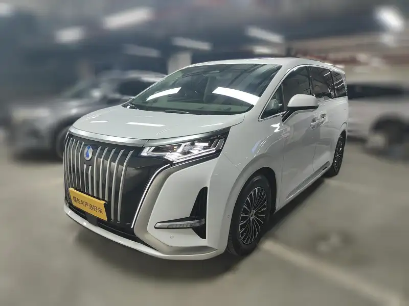 Denza D9 EV 600 4WD Flagship