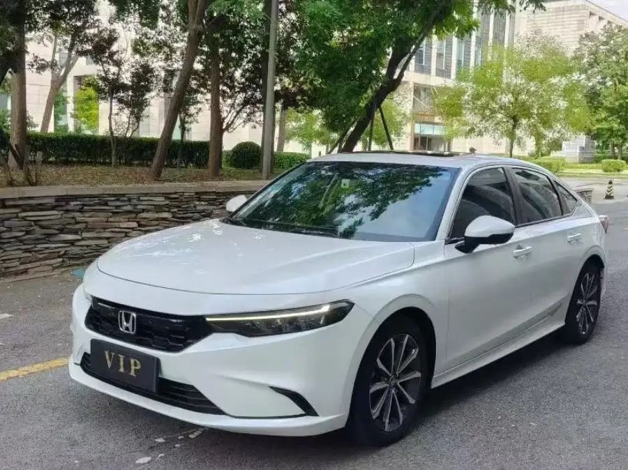 Honda Integra 240TURBO CVT Luxury