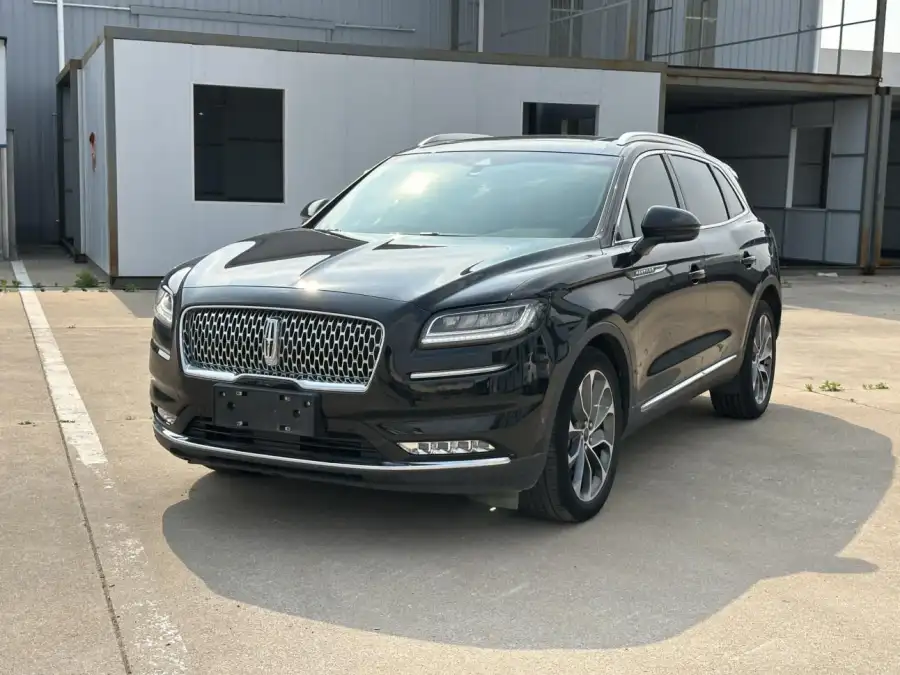 Lincoln Nautilus 2.0T 4WD