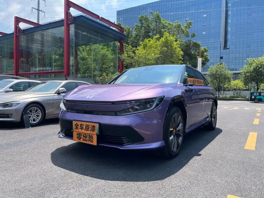 Honda GAC Honda P7