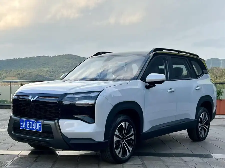 Wuling Starlight 560 1.5T CVT Elite