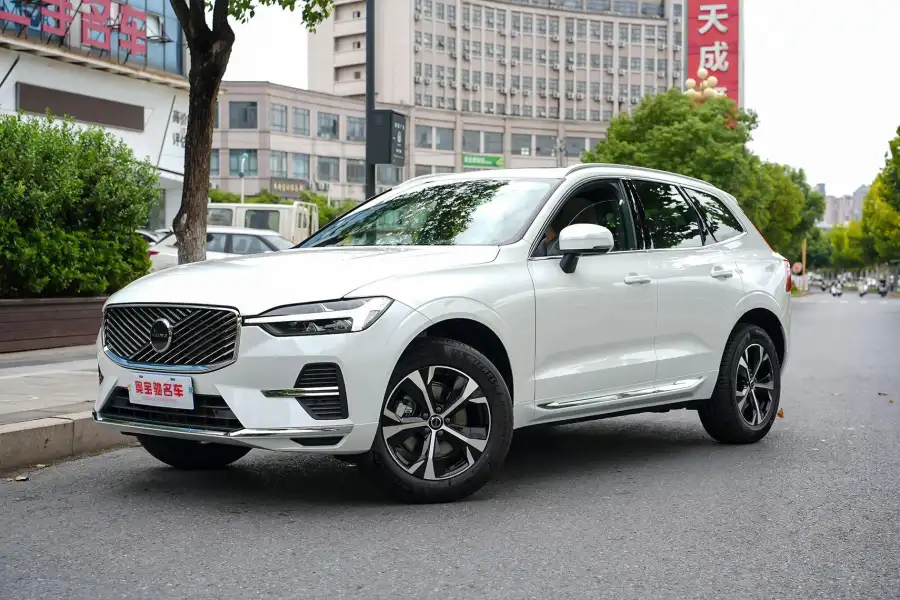 Volvo XC60 B5 4WD Luxury