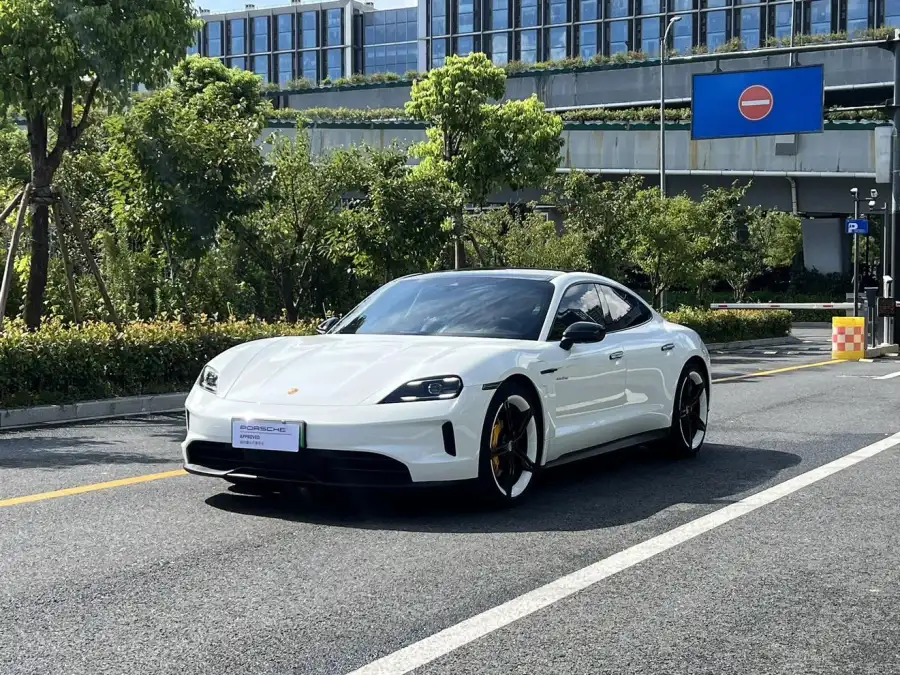 Porsche Taycan Taycan 4